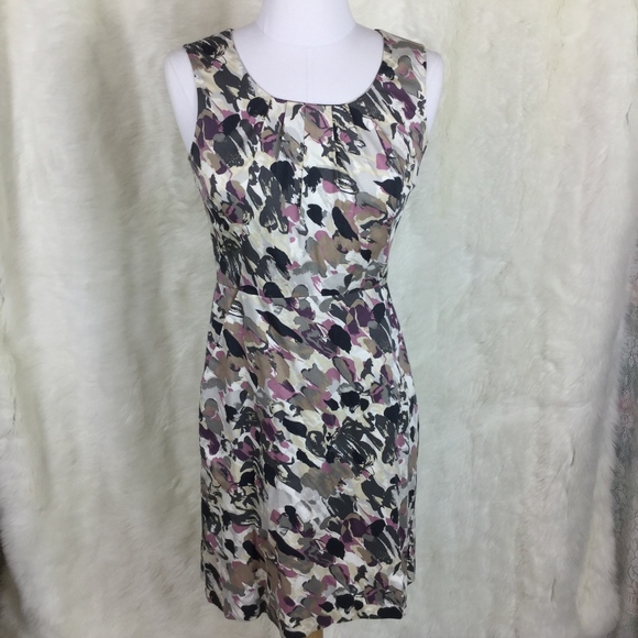 LOFT Dresses & Skirts - Loft Patterned Sheath Dress 00P